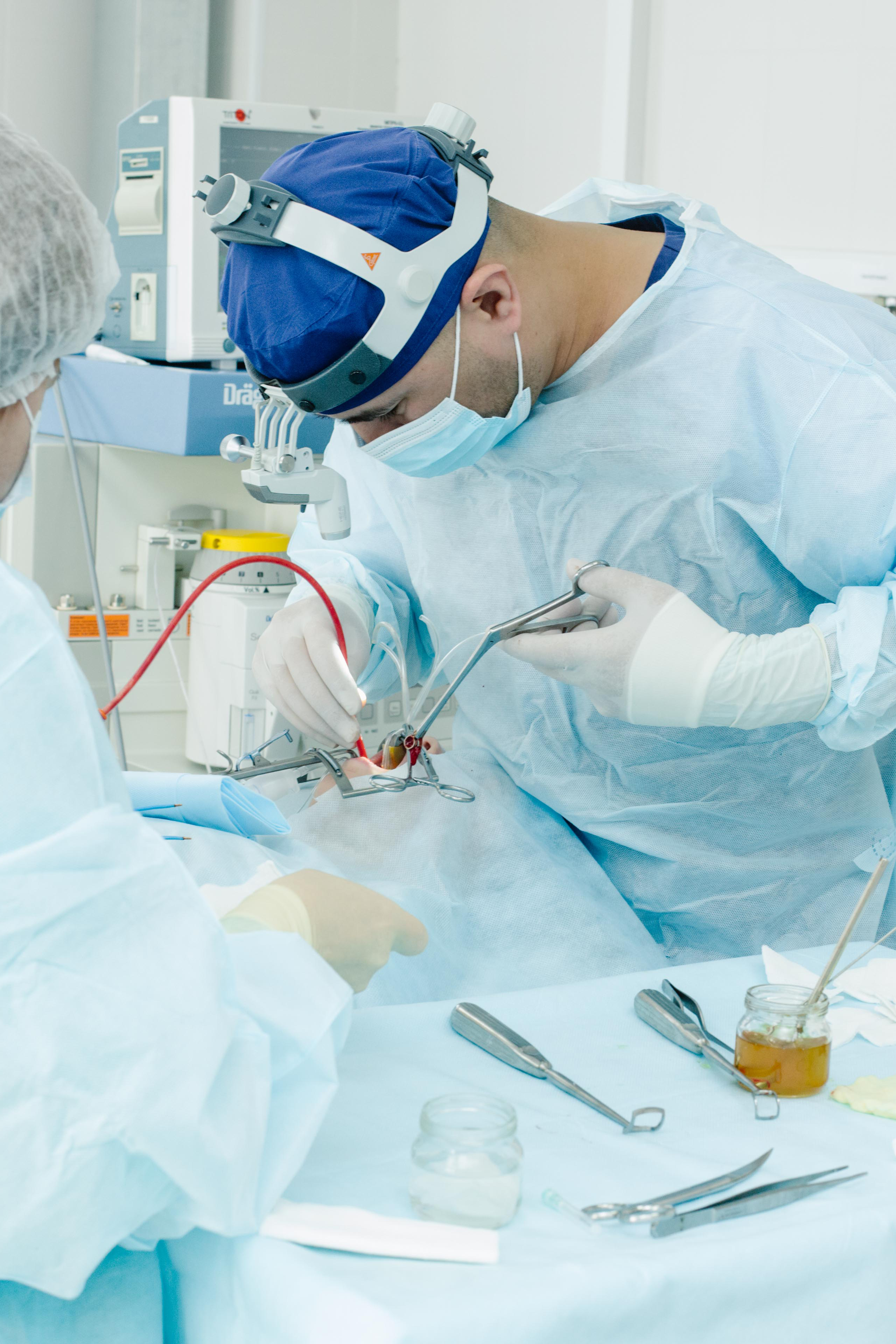 Лор-операции