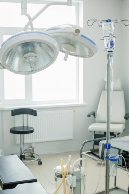 Грыжесечение грыжи белой линии живота